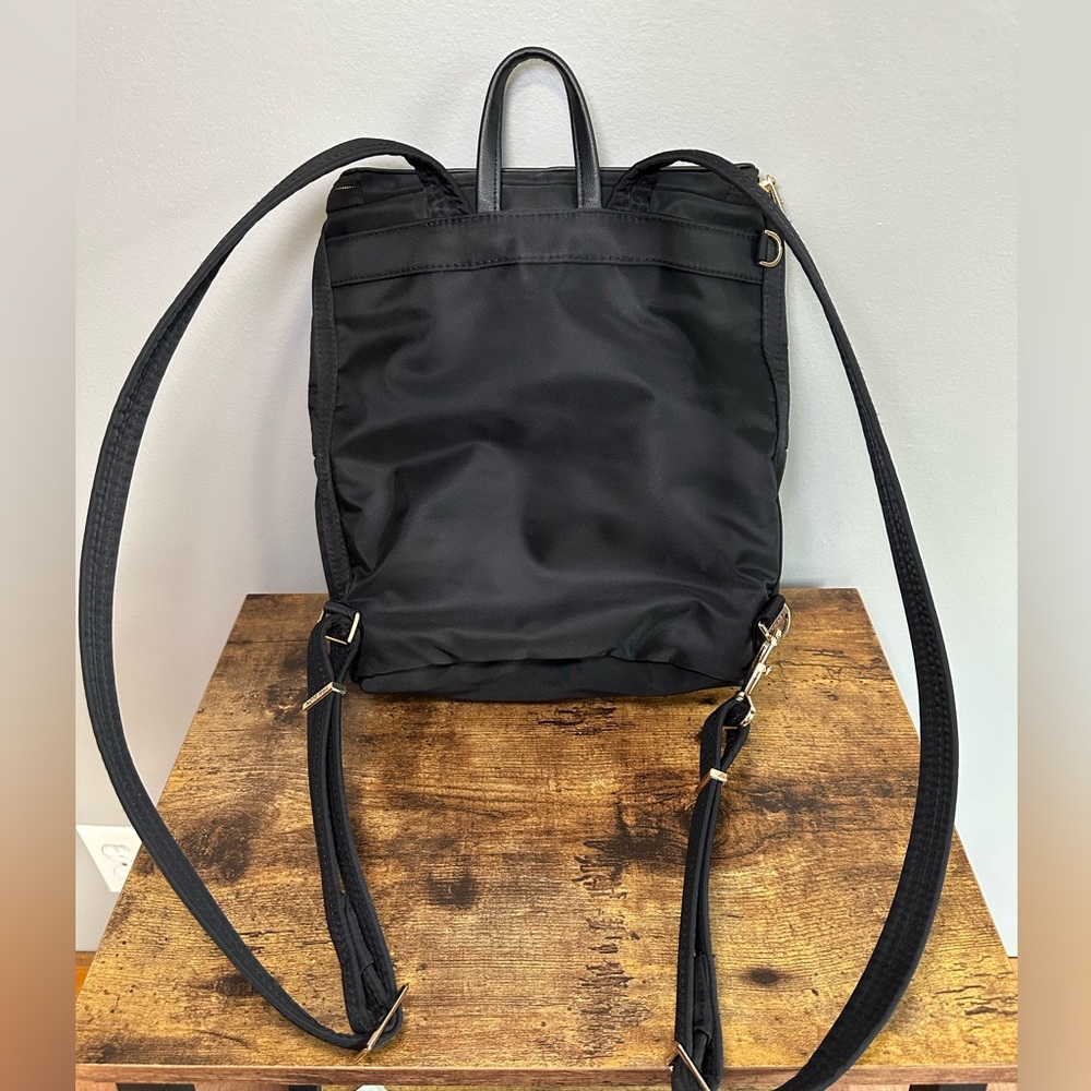 Travelon Anti-Theft Backpack - Picture 2 of 10